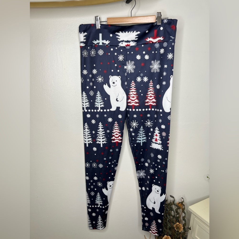 Brand New-Holiday Polar Bear Leggings